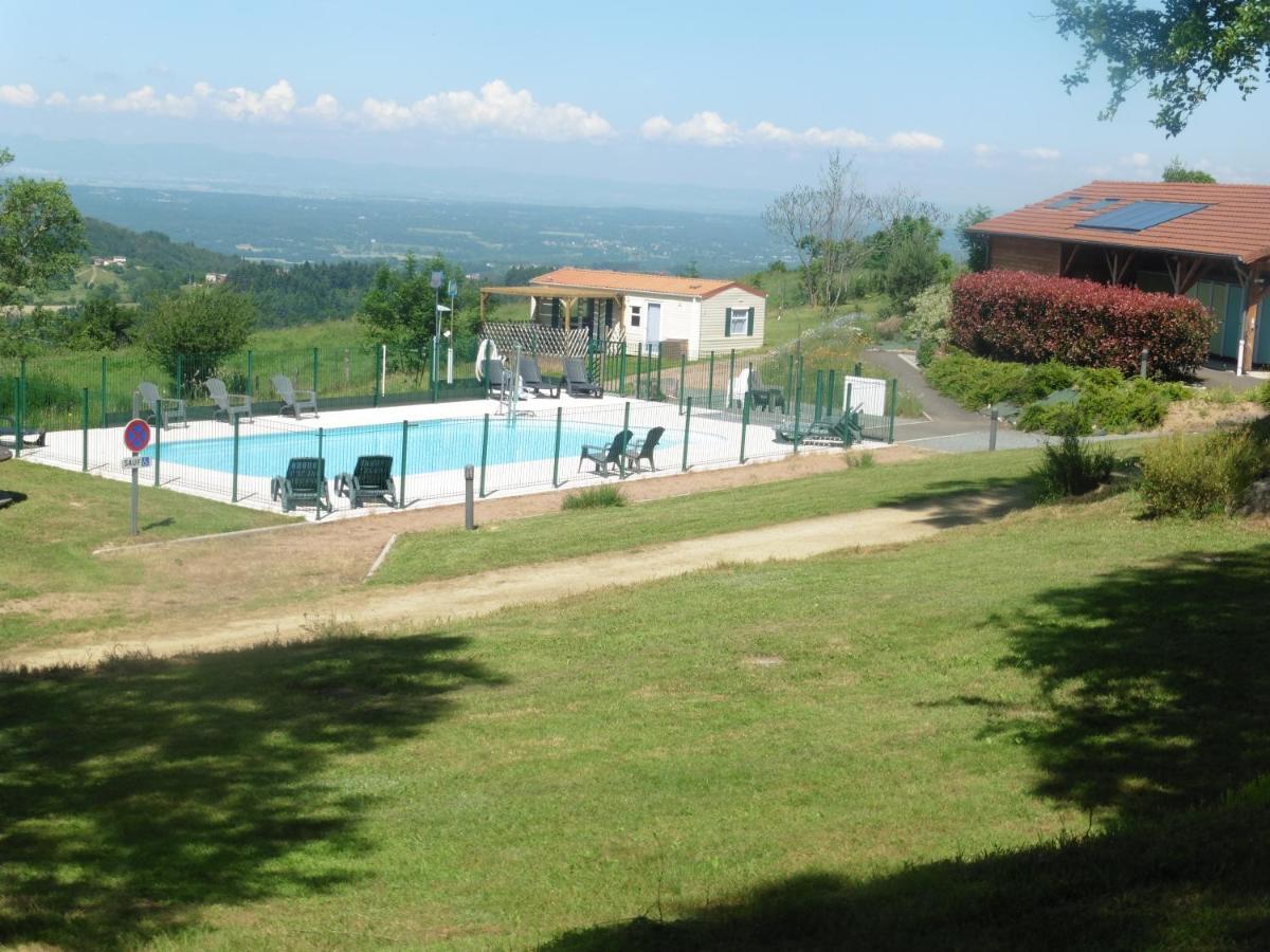 Camping Le Montbartoux Vollore-Ville Exterior photo