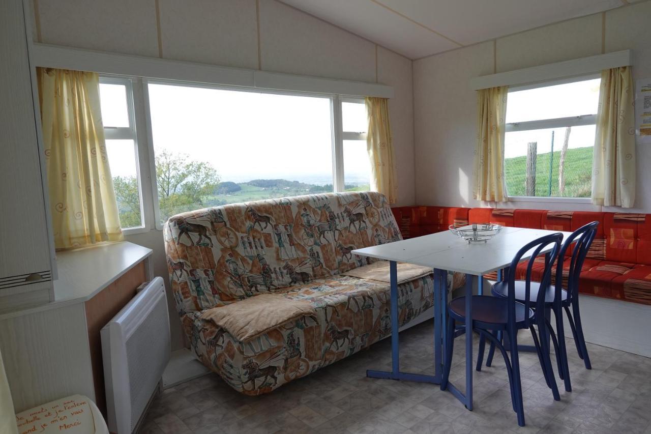 Camping Le Montbartoux Vollore-Ville Exterior photo