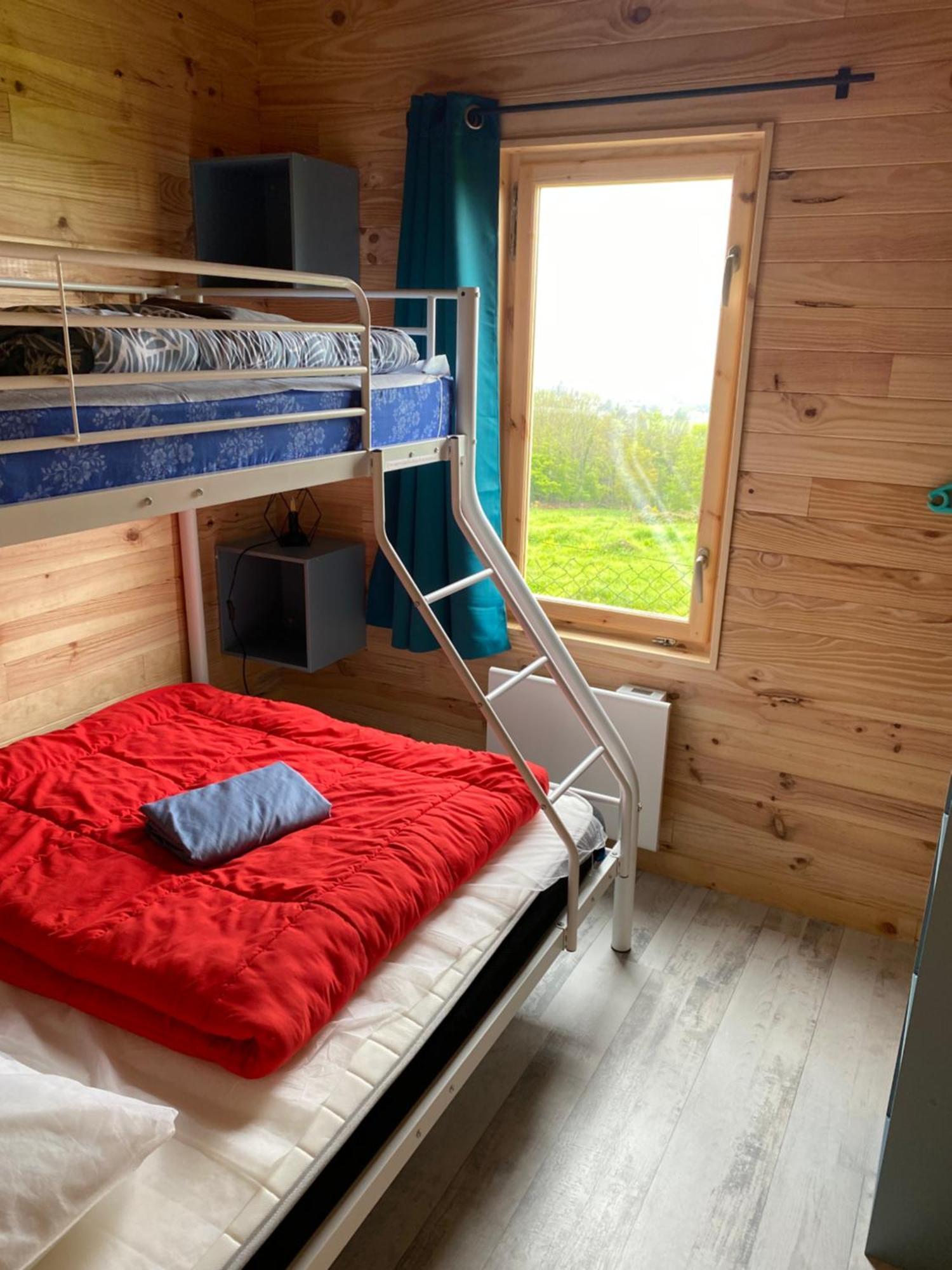 Camping Le Montbartoux Vollore-Ville Exterior photo