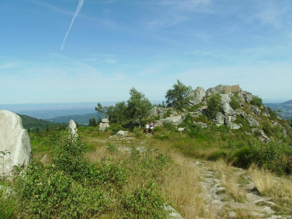 Camping Le Montbartoux Vollore-Ville Exterior photo